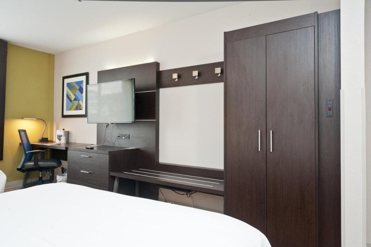 Holiday Inn Express Hotel & Suites Scott-Lafayette West By Ihg Exterior foto