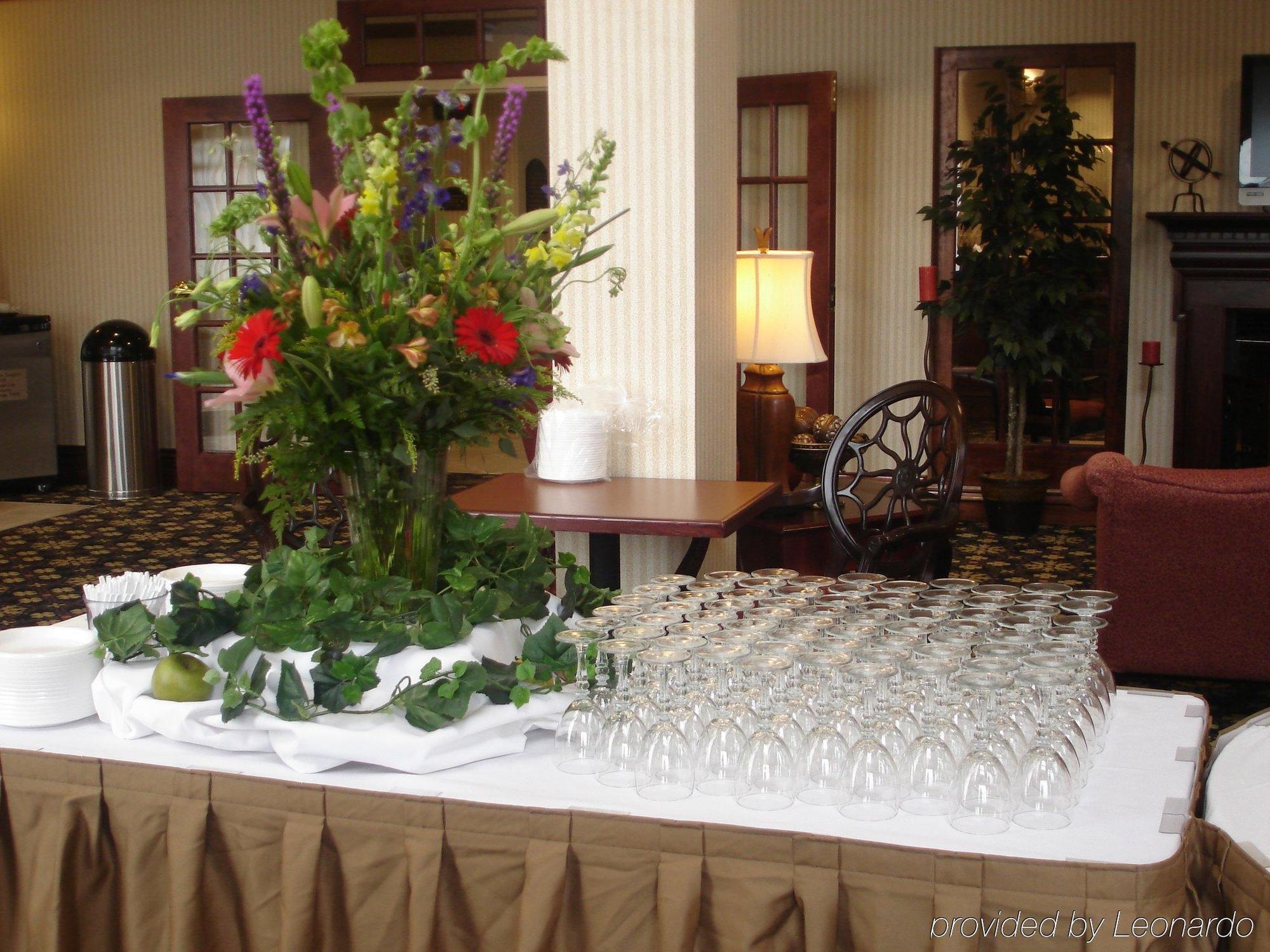 Holiday Inn Express Hotel & Suites Scott-Lafayette West By Ihg Restaurante foto