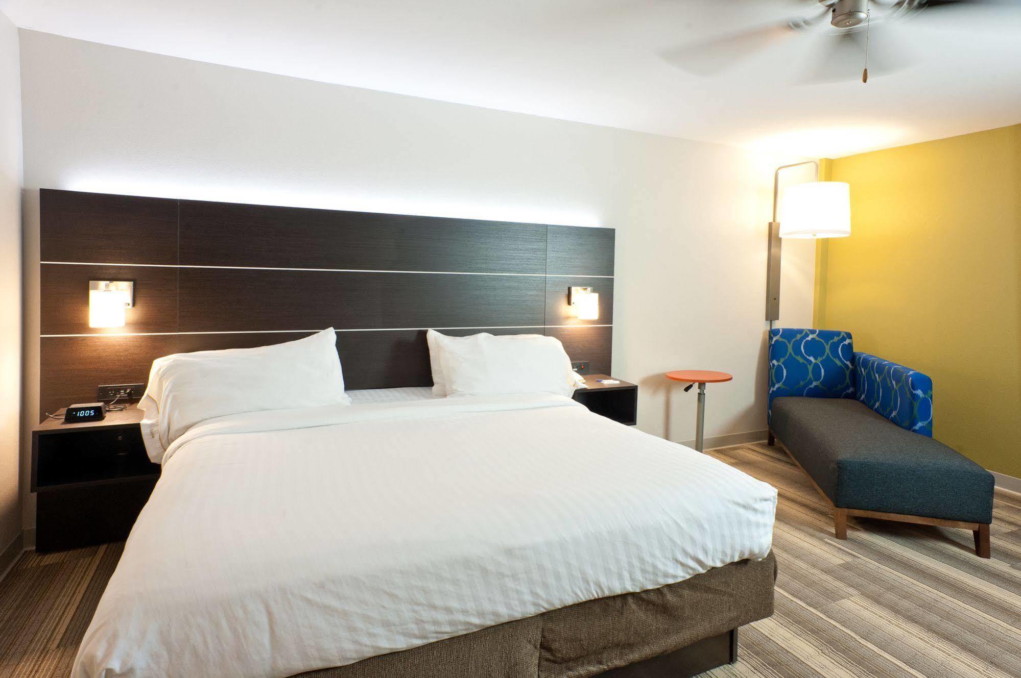 Holiday Inn Express Hotel & Suites Scott-Lafayette West By Ihg Exterior foto